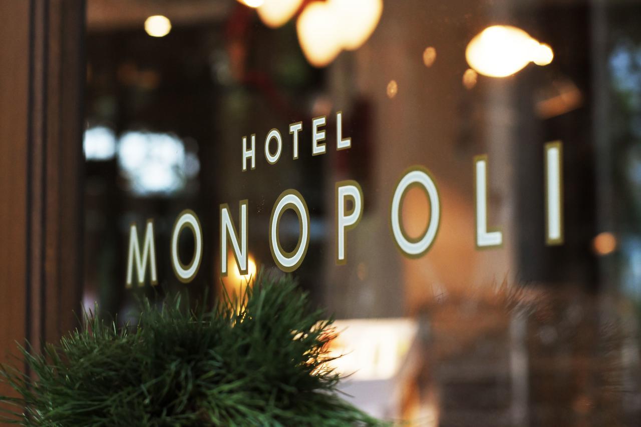 Hotel Monopoli Jakarta Eksteriør billede